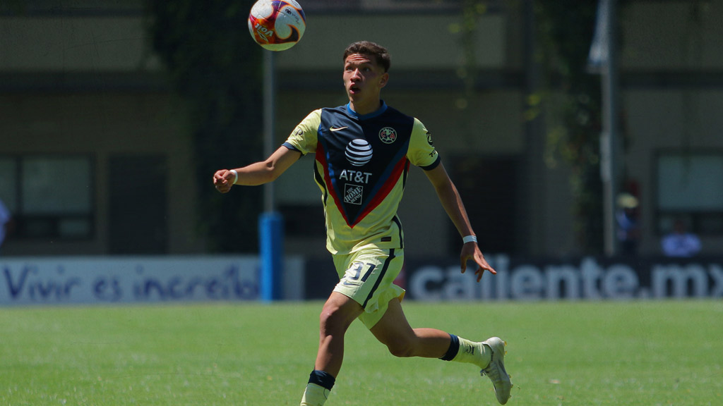 Karel Campos, la joya de cantera en las Águilas del América