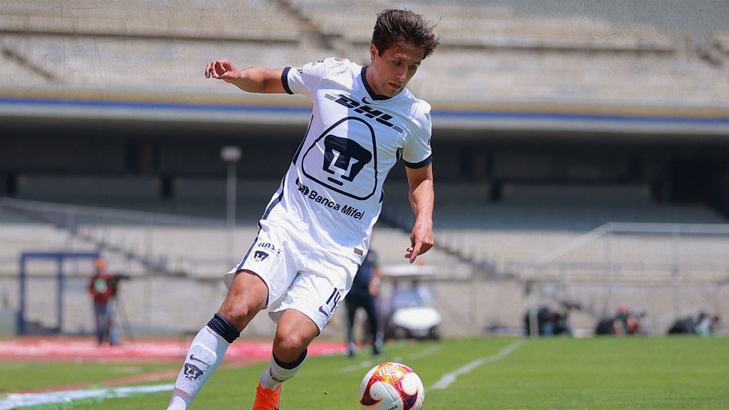 Carlos Gutiérrrez será baja de Pumas de ocho a doce semanas en el Apertura 2021