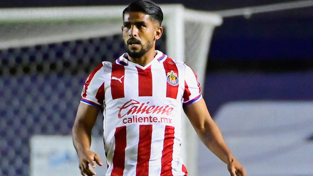 Chivas: Los 4 jugadores que están en la puerta de salida este 2021