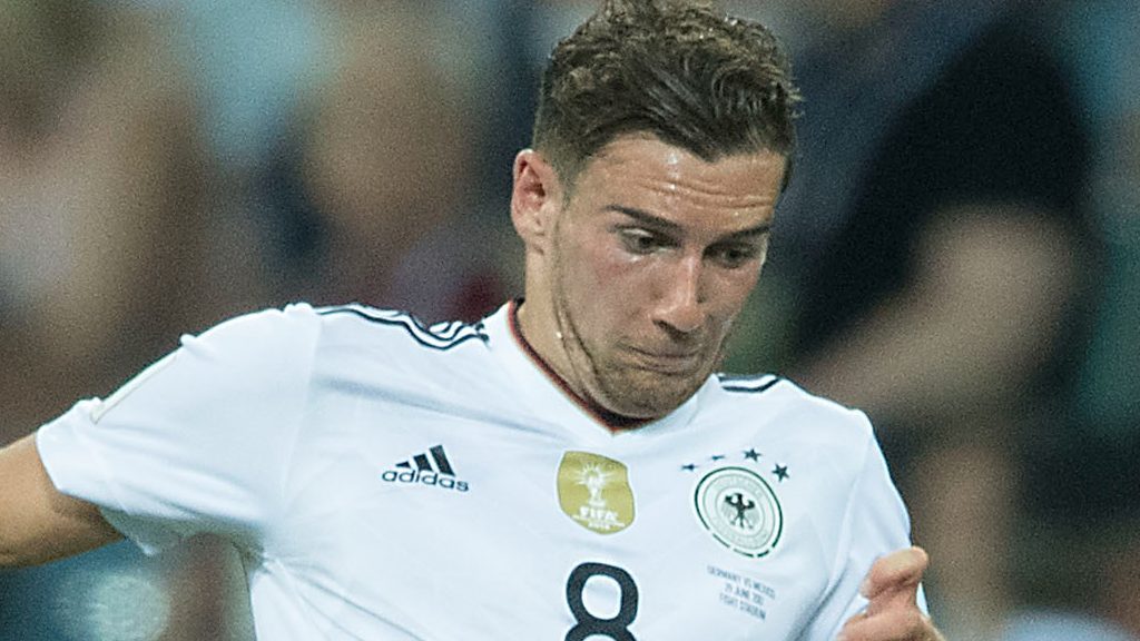 Así llego el crack: Goretzka, un joven defensa  que desde los 18 años debutó en la Bundesliga