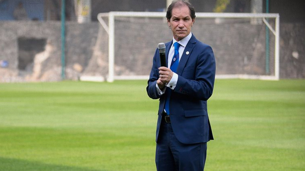 Jaime Ordiales, con los días contados en Cruz Azul