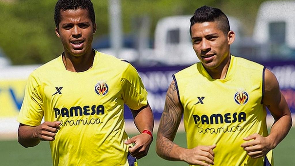 Javier Aquino y Giovani Dos Santos en su etapa con el Villarreal