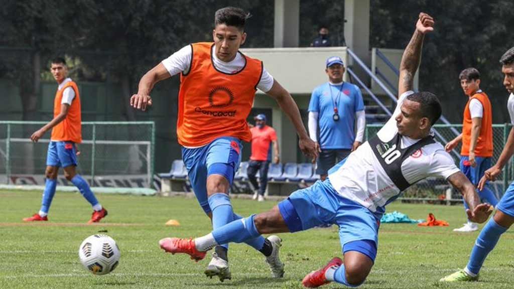 Cruz Azul; ¿Cuándo debutará su refuerzo, Rómulo Otero?
