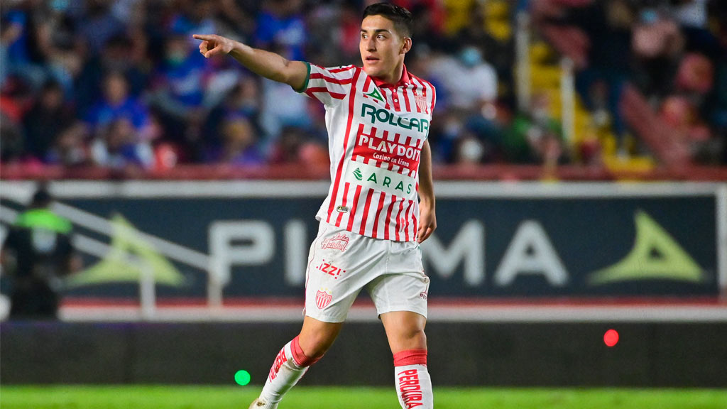Los futbolistas que Chivas le regaló a Necaxa y los consolidó