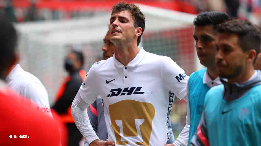 Pumas: La razón de la expulsión de Dinenno ante el Toluca