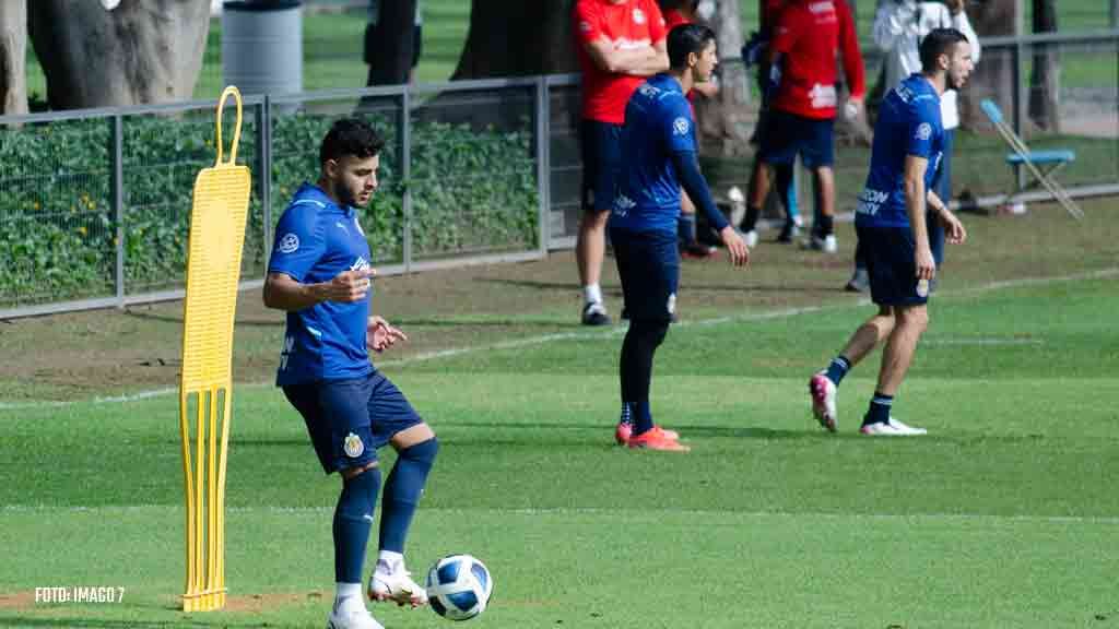 Chivas: Alexis Vega estaría de vuelta para el Clásico Nacional