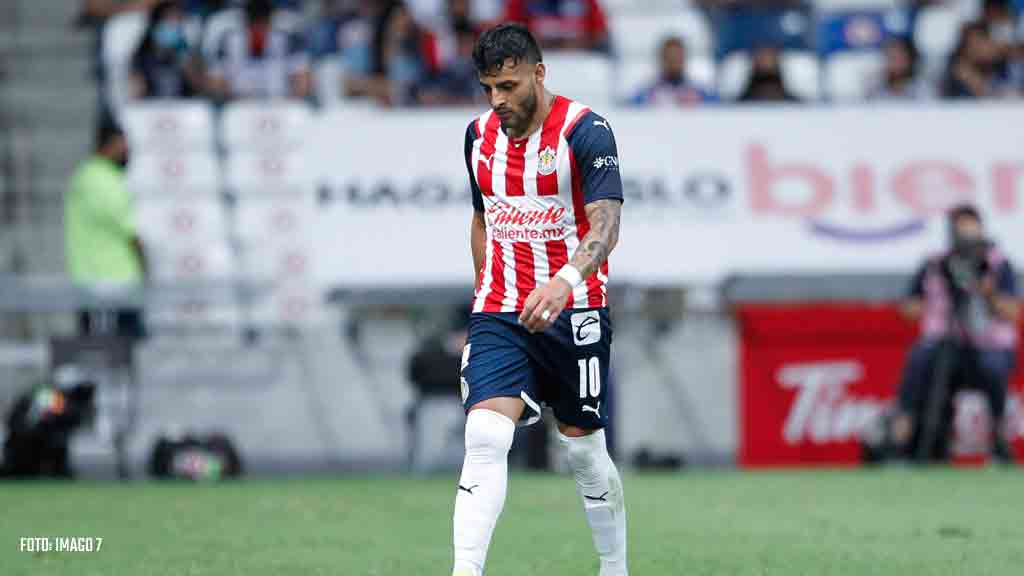 Chivas: Los partidos en los que no contaría con Alexis Vega