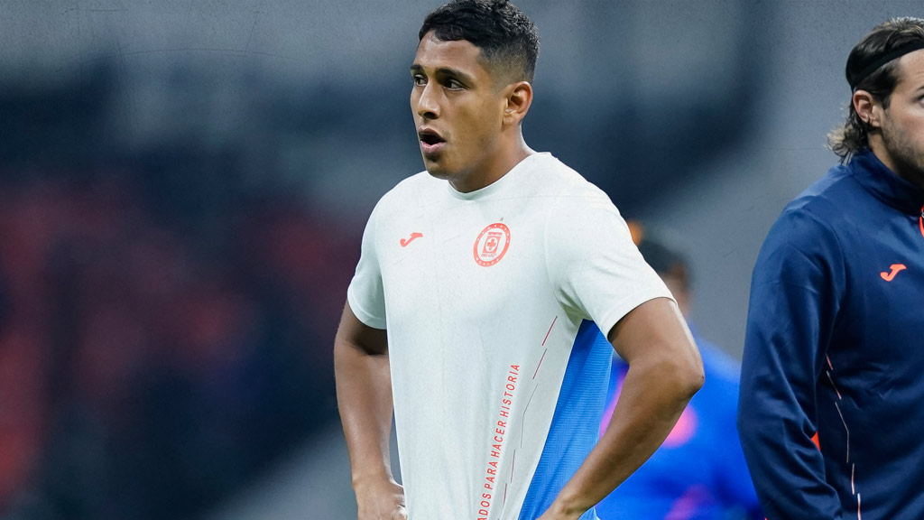 Cruz Azul acelera renovación de Luis Romo; quiere evitar un Orbelín Pineda