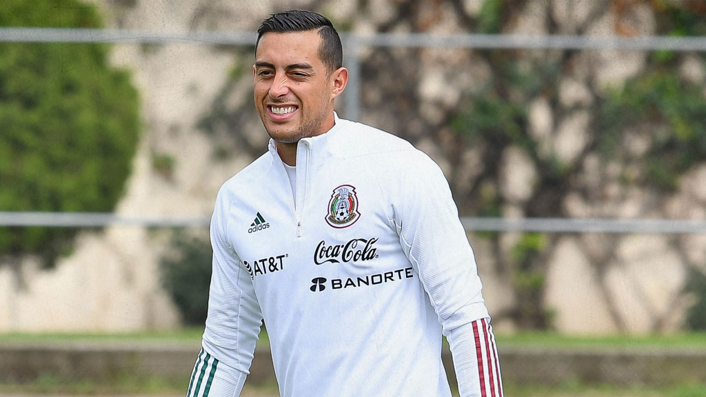 Rogelio Funes Mori busca ser el naturalizado con más goles en Selección Mexicana