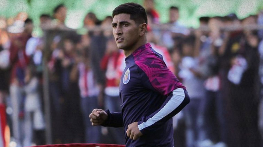 Víctor Guzmán ya había sido fichado por las Chivas de Guadalajara