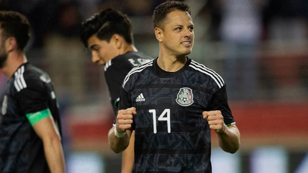 Chicharito sigue esperando un llamado de la Selección Mexicana