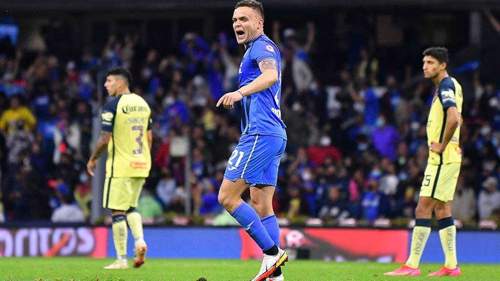 Cruz Azul; ¿Quiénes son los máximos goleadores celestes en el Clásico Joven?