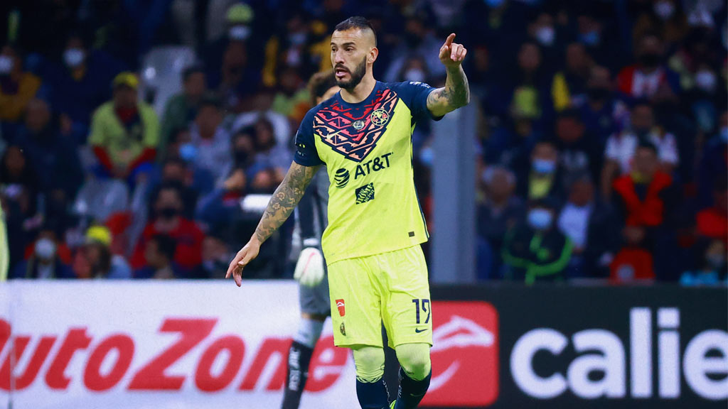 Emanuel Aguilera está cerca de renovar su estancia en América