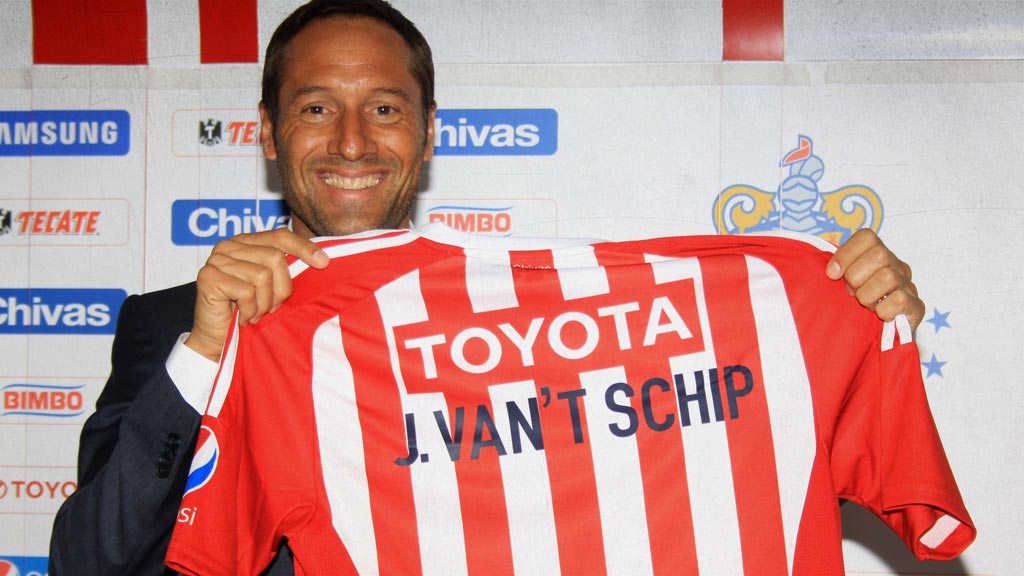 John van 't Schip ya dirigió a Chivas en 2012