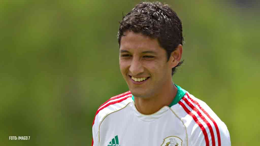 Pumas Ángel Reyna