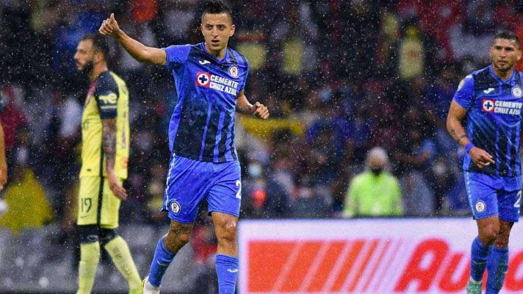 Cruz Azul: Se retrasa intercambio de Roberto Alvarado por Uriel Antuna