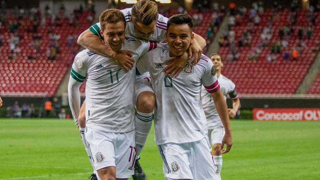 Selección Mexicana se prepara para jugar partido en Estadio Akron