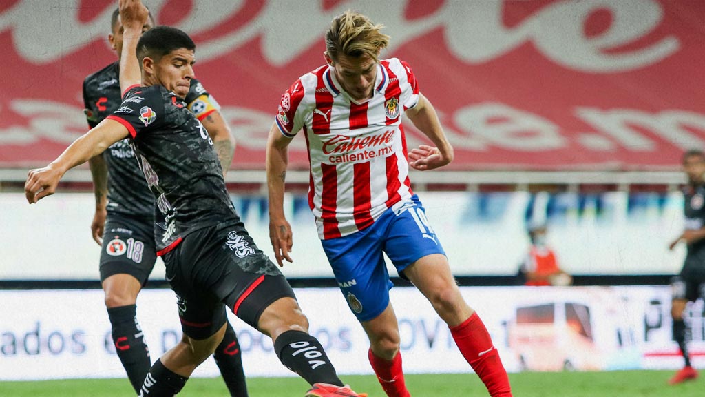 Xolos de Tijuana vs Chivas de Guadalajara se enfrentan por la Jornada 14 del torneo Apertura 2021 en la Liga MX