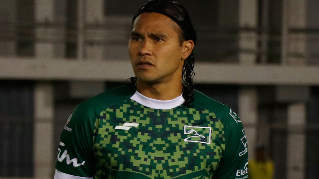 Carlos 'Gullit' Peña piensa en su retiro y quiere que sea con Club León