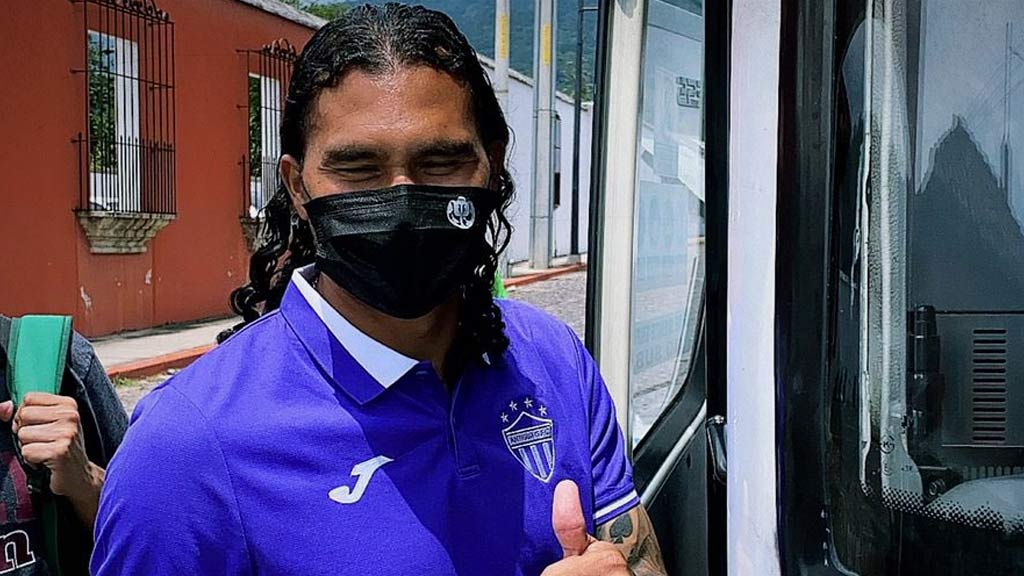 Gullit Peña ya piensa en el retiro; buscará que sea con León