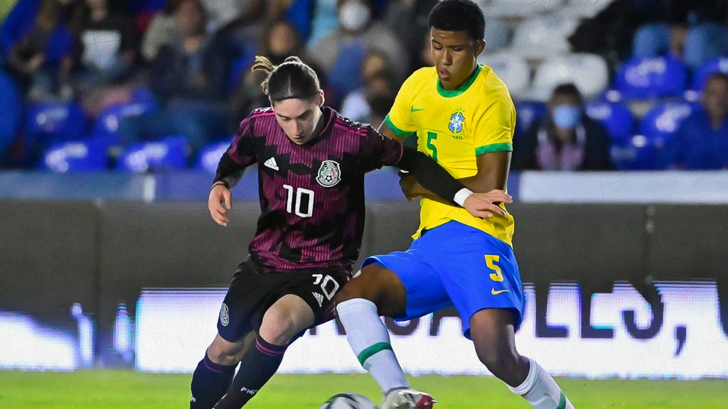 Canadá desea robar a Marcelo Flores, joya de la Selección Mexicana