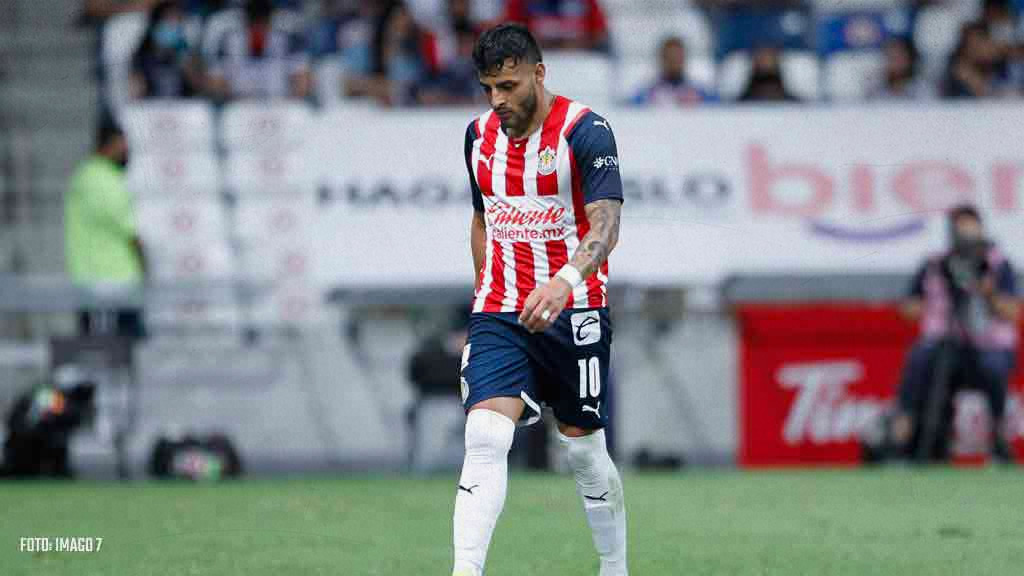 Chivas: Los últimos dorsal 10 han quedado a deber