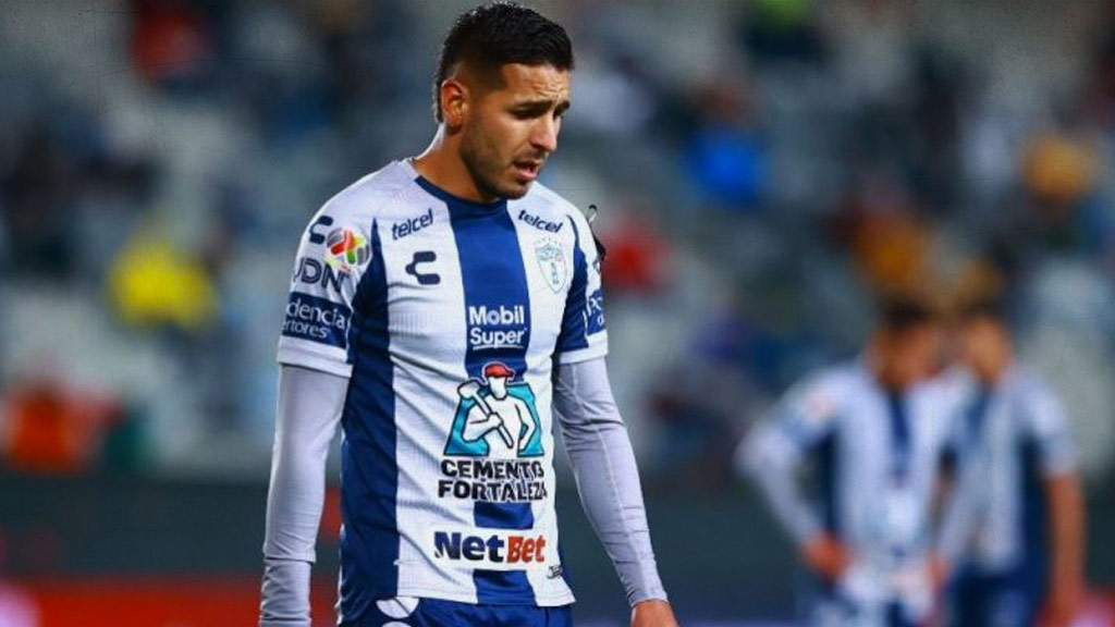 Ismael Sosa está fuera de los Tuzos de Pachuca. El extremo derecho no contará para Guillermo Almada de cara al torneo Clausura 2022