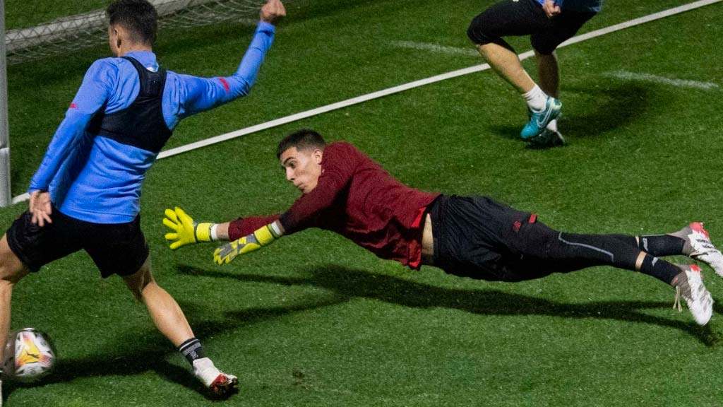Mexicano Alex Padilla apunta al primer equipo del Athletic de Bilbao