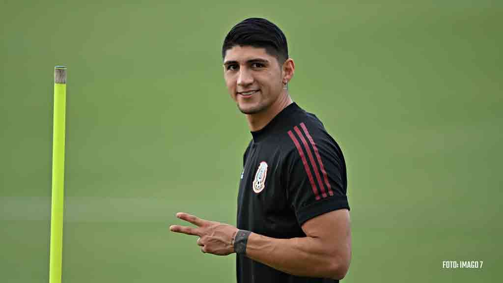 ¿Alan Pulido regresa a la Liga MX con Rayados de Monterrey?