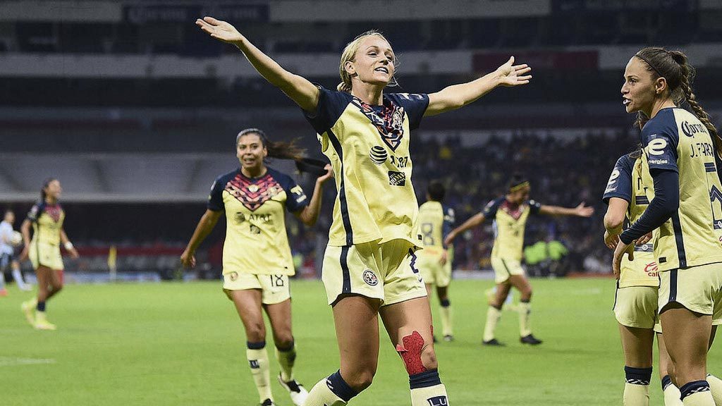 América Femenil renueva a Sarah Luebbert; tiene ataque de miedo