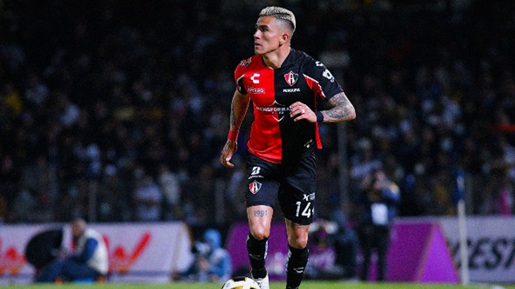 Atlas: Luis Reyes se queda, compraron su carta