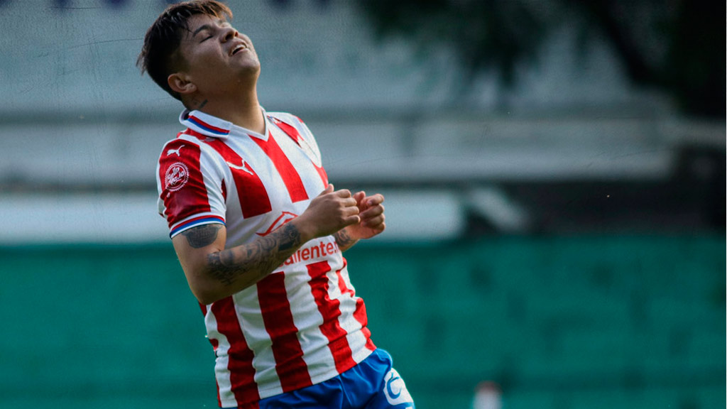 chivas-chofis-lopez-descartado-para-regresar-en-el-clausura-2022