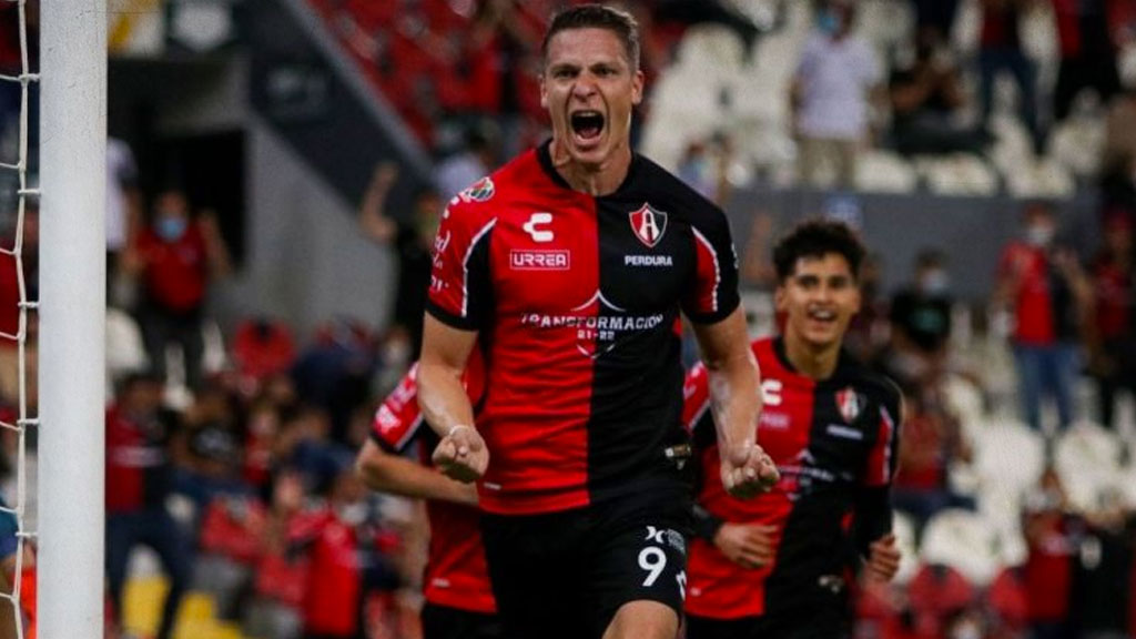 julio-furch-contrato-y-precio-con-los-rojinegros-del-atlas