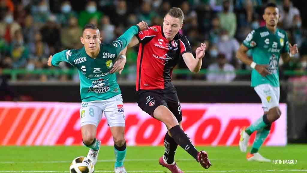 León vs Atlas: transmisión en vivo del partido pendiente de jornada 1; escucha la Liga MX Clausura 2022 en directo