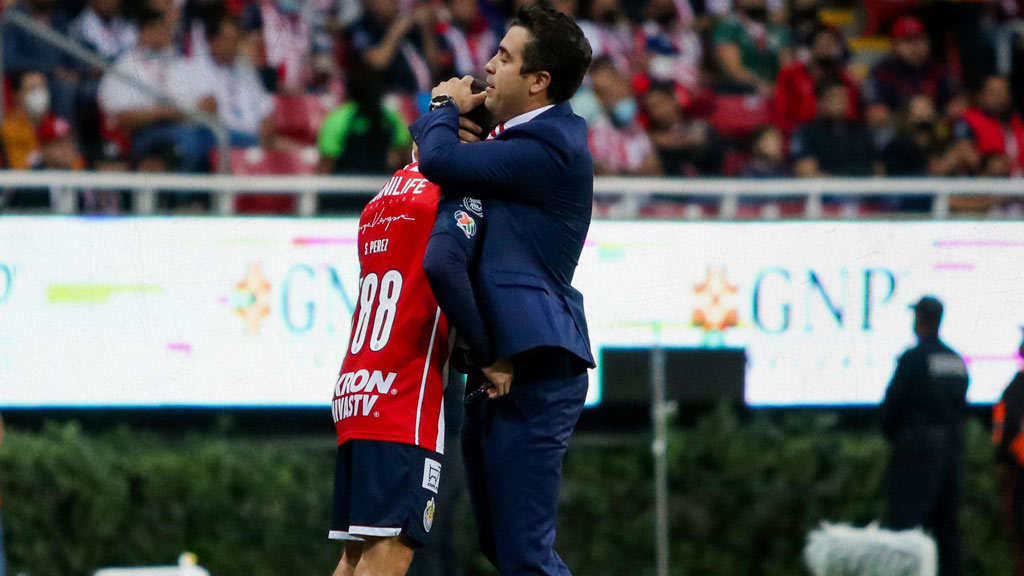 Marcelo Michel Leaño está firme como DT de Chivas