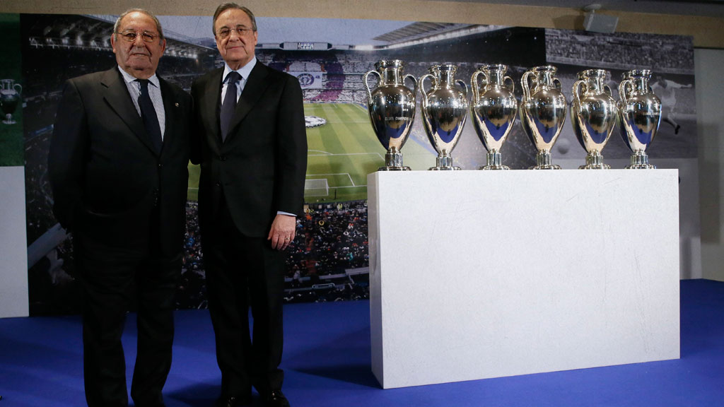 Paco Gento, una leyenda del Real Madrid, con Florentino Pérez