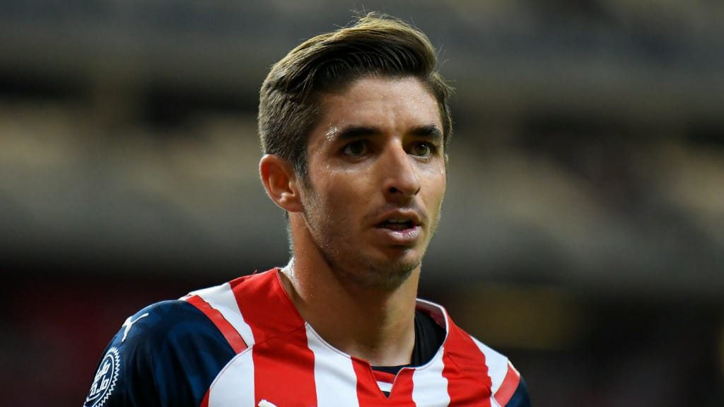 Chivas: Leaño no encuentra a su líder: 5 capitanes en 11 juegos