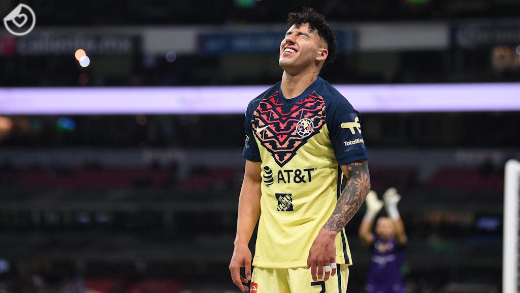 América: Jorge Sánchez vuelve a entrenar, podría reaparecer antes de lo previsto