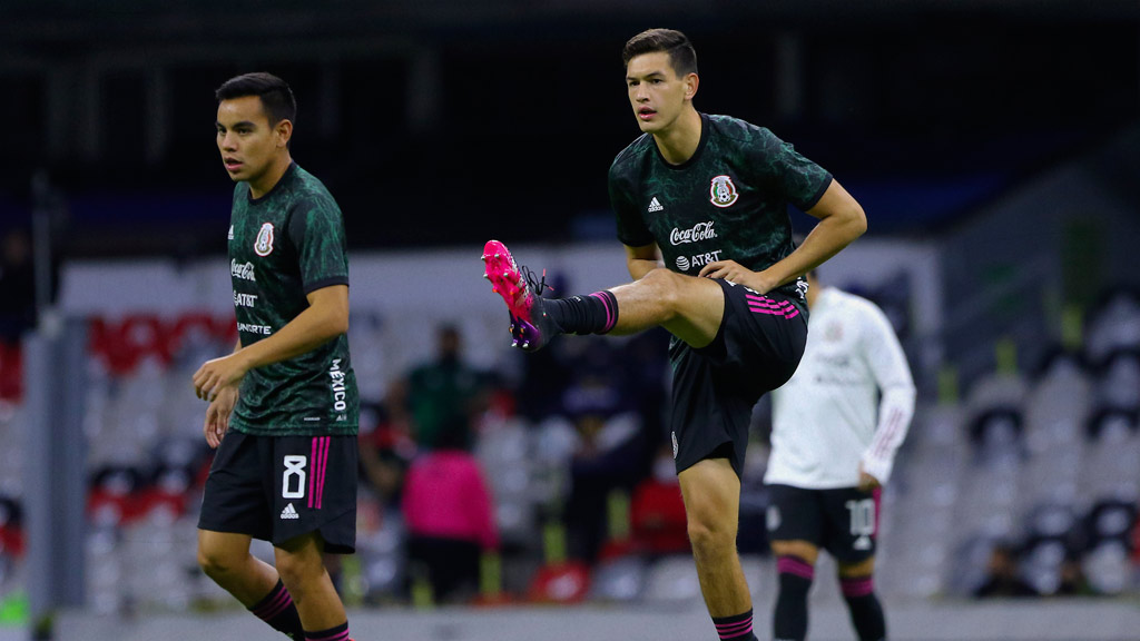 César Montes en el duelo de la Selección Mexicana vs Panamá