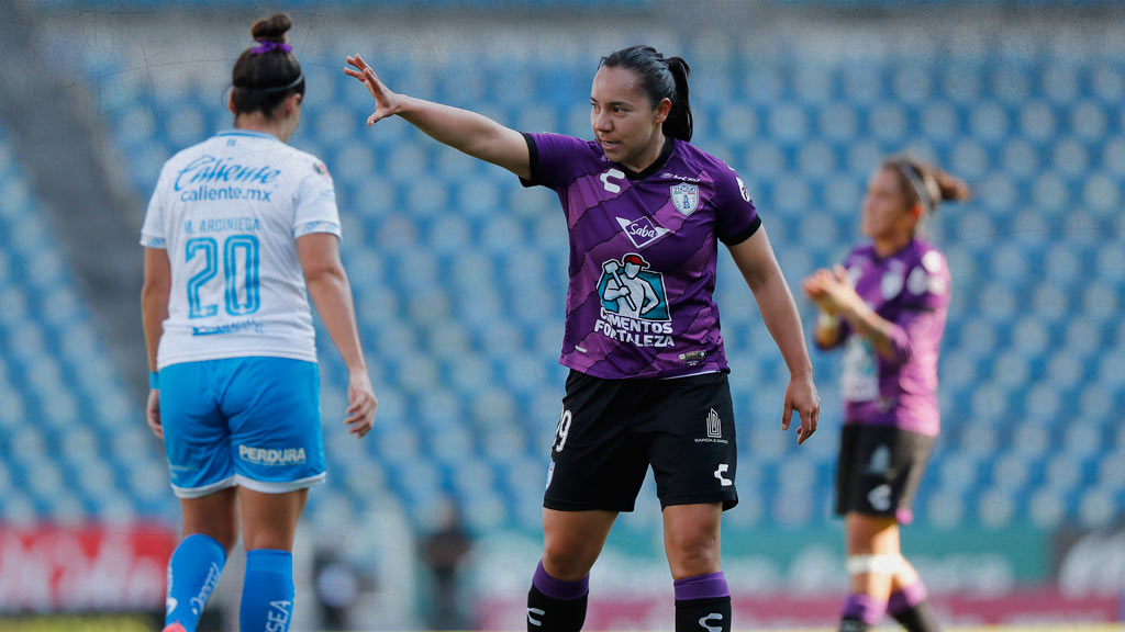 Charlyn Corral espera que su gran presente en Pachuca la lleve a la Selección Mexicana