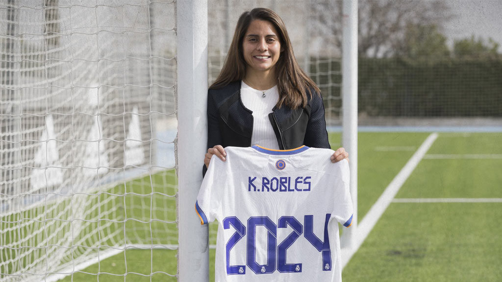 Kenti Robles renueva como jugadora del Real Madrid