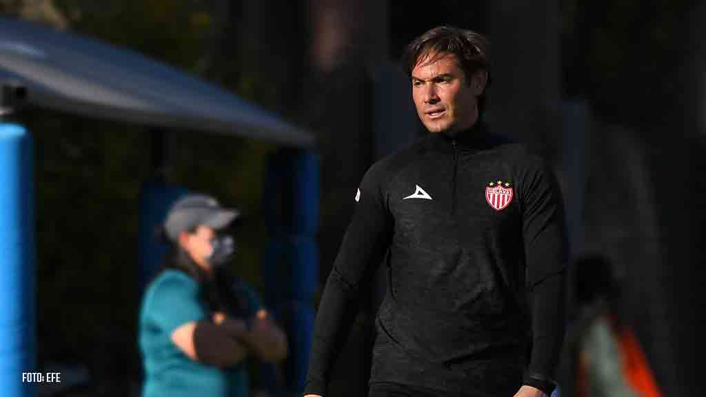 Liga MX Femenil: Jesús Palacios, de Necaxa, primer técnico cesado en el Clausura 2022