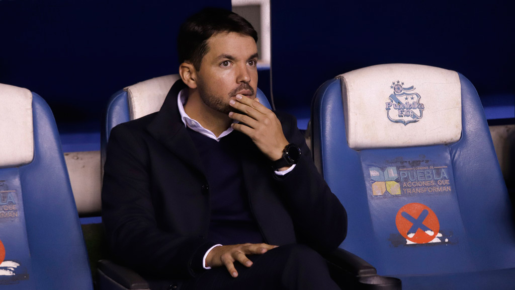 En Puebla buscan renovar a Nicolás Larcamón