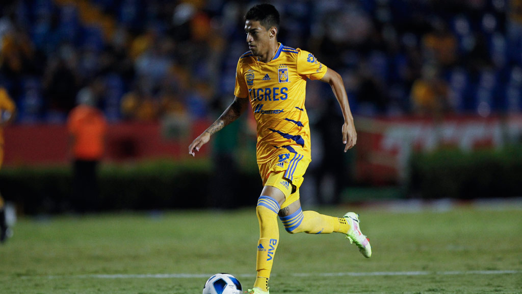 Raymundo Fulgencio, uno de los futbolistas que termina contrato con Tigres