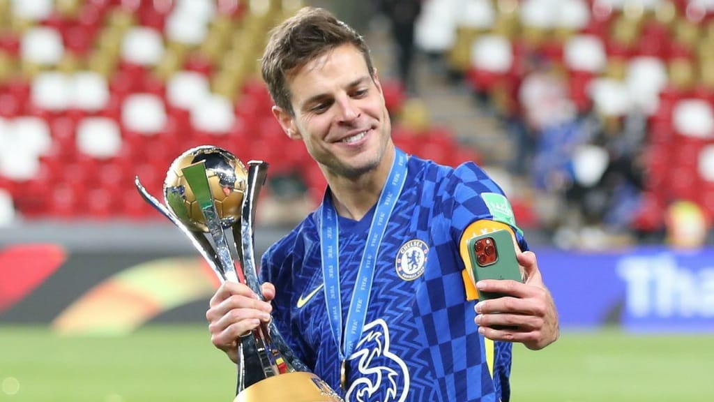 Barcelona: las probabilidades de que César Azpilicueta llegué al equipo