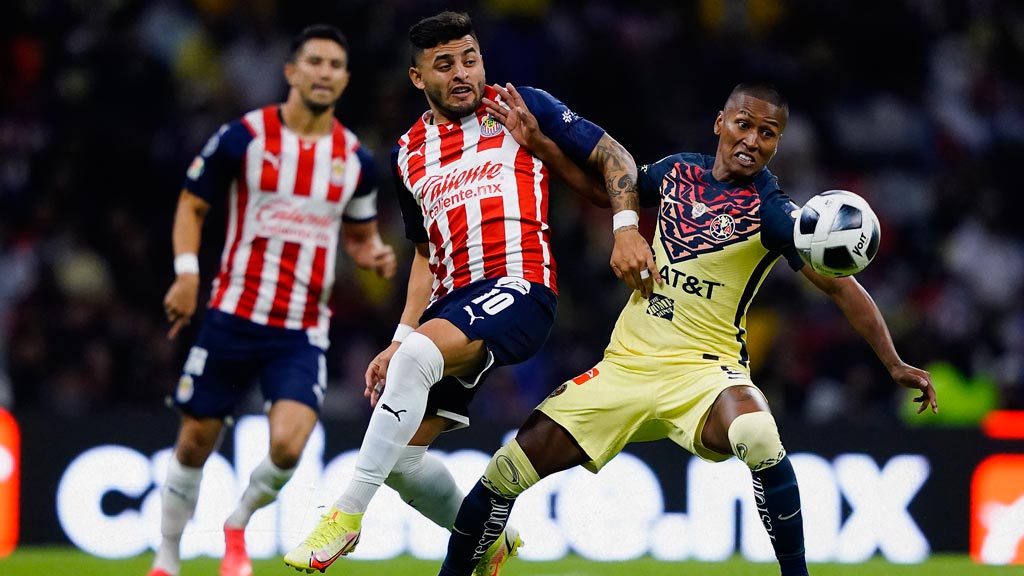 Alexis Vega está buscando una mejora salarial importante, con Chivas o en otro club