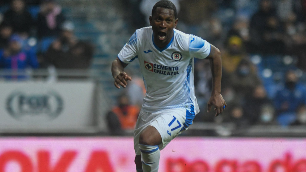 Santos negocia a contratação de Bryan Angulo, do Cruz Azul