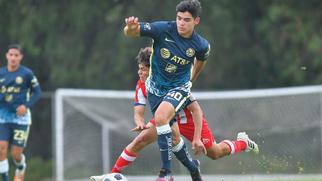 Dagoberto Espinoza, canterano de América que se prueba en Cercle Brugge