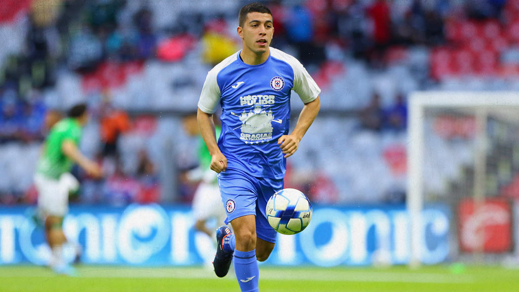 Erik Lira, fichaje más caro entre Cruz Azul y Pumas