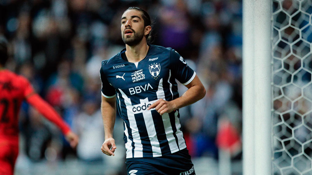 Rodolfo Pizarro no termina por encajar en su vuelta a Rayados de Monterrey 